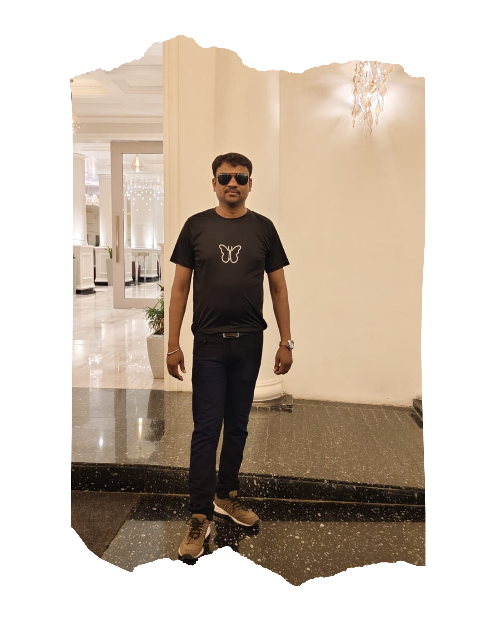 Frame Baby Photo Canvas in Beige and Brown Minimalist Style (1)